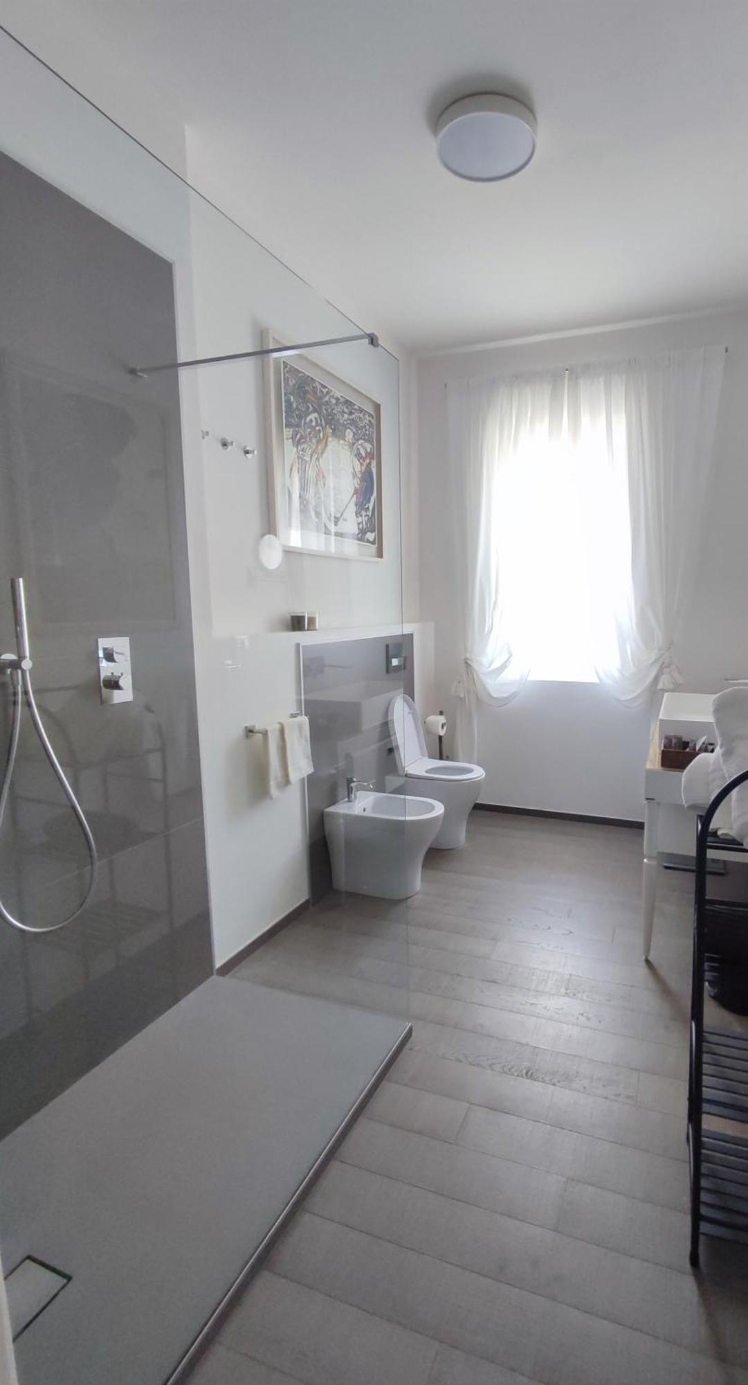 La Passione Al Mare Apartment Marina di Massa Luaran gambar